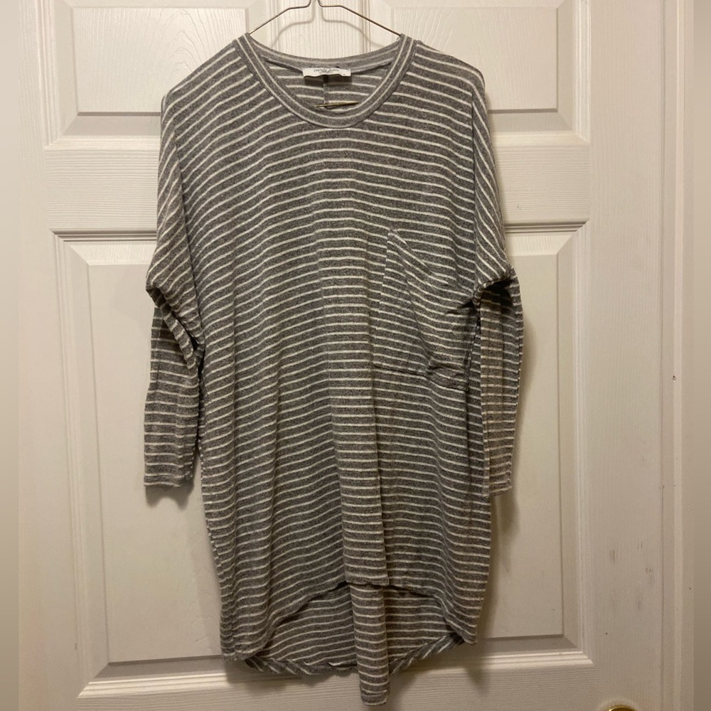 Carly Jean Los Angeles Women’s Long Sleeve Shirt